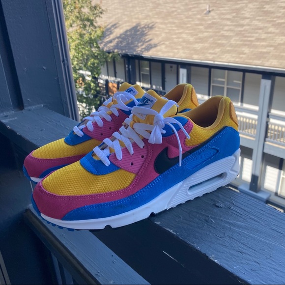 air max 90 university gold